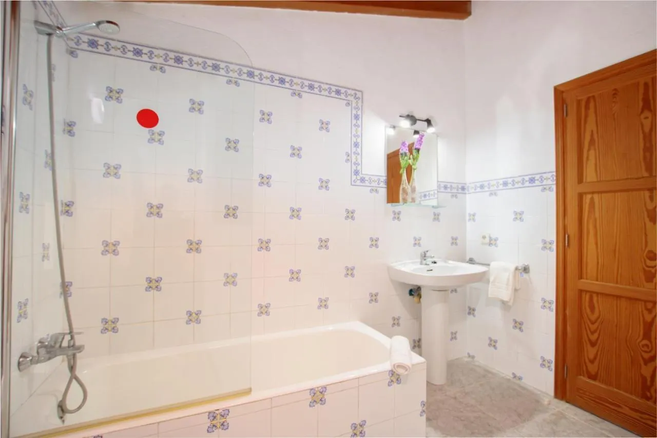 Villa Llorenc Pollença 0*,